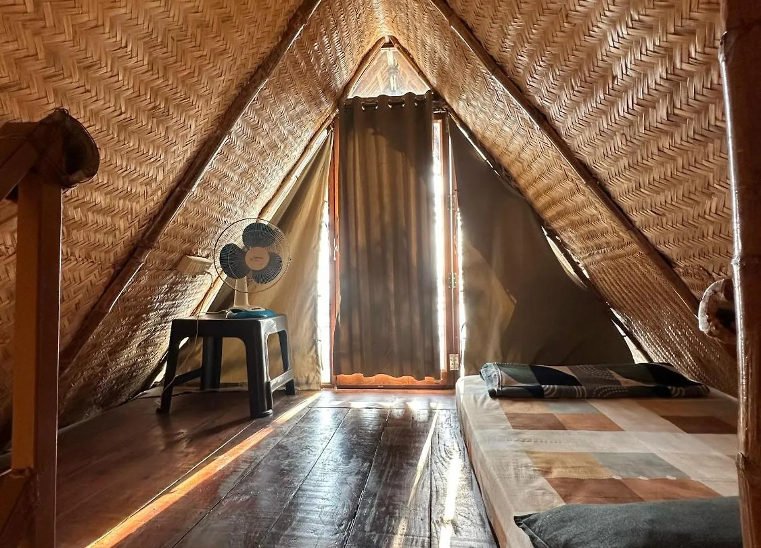 Sunset Valley Kerala Pool Resort - Monsoon Forest Cottage Stay In Idukki With Private Waterfalls, Natural Streams & Breathtaking Views Pīrmed 0*,  Índia