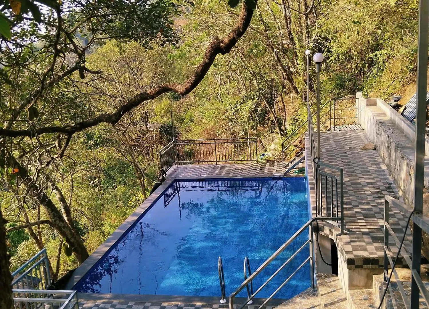 Sunset Valley Kerala Pool Resort - Monsoon Forest Cottage Stay In Idukki With Private Waterfalls, Natural Streams & Breathtaking Views Pīrmed