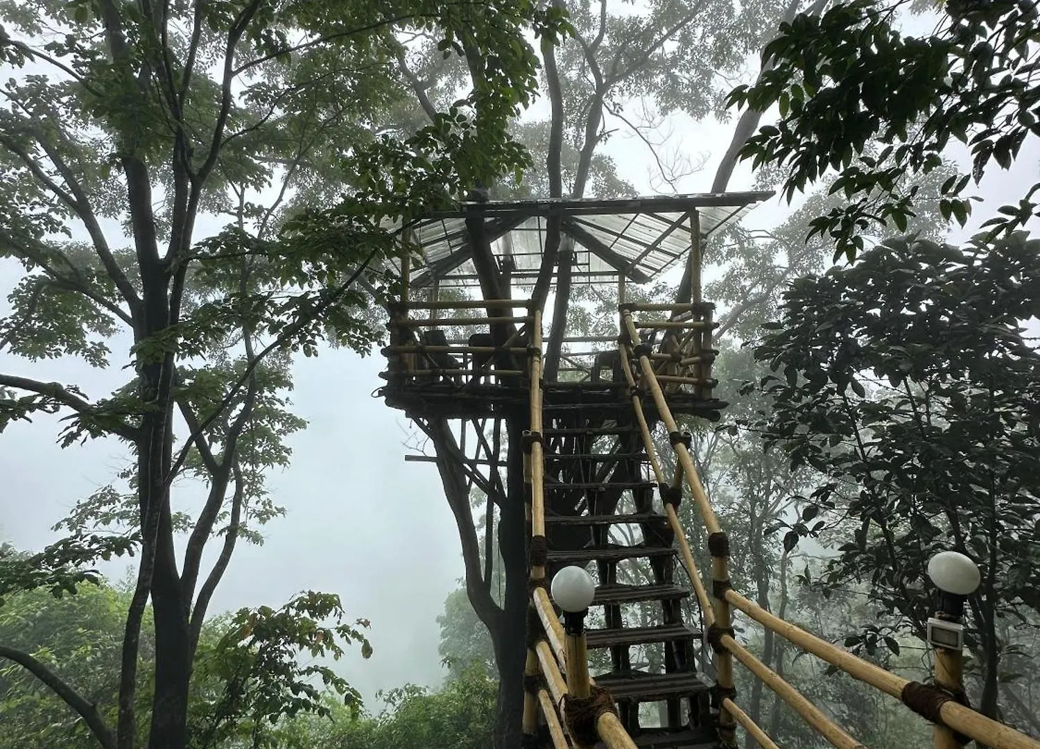 Sunset Valley Kerala Pool Resort - Monsoon Forest Cottage Stay In Idukki With Private Waterfalls, Natural Streams & Breathtaking Views Pīrmed 0*,  Índia