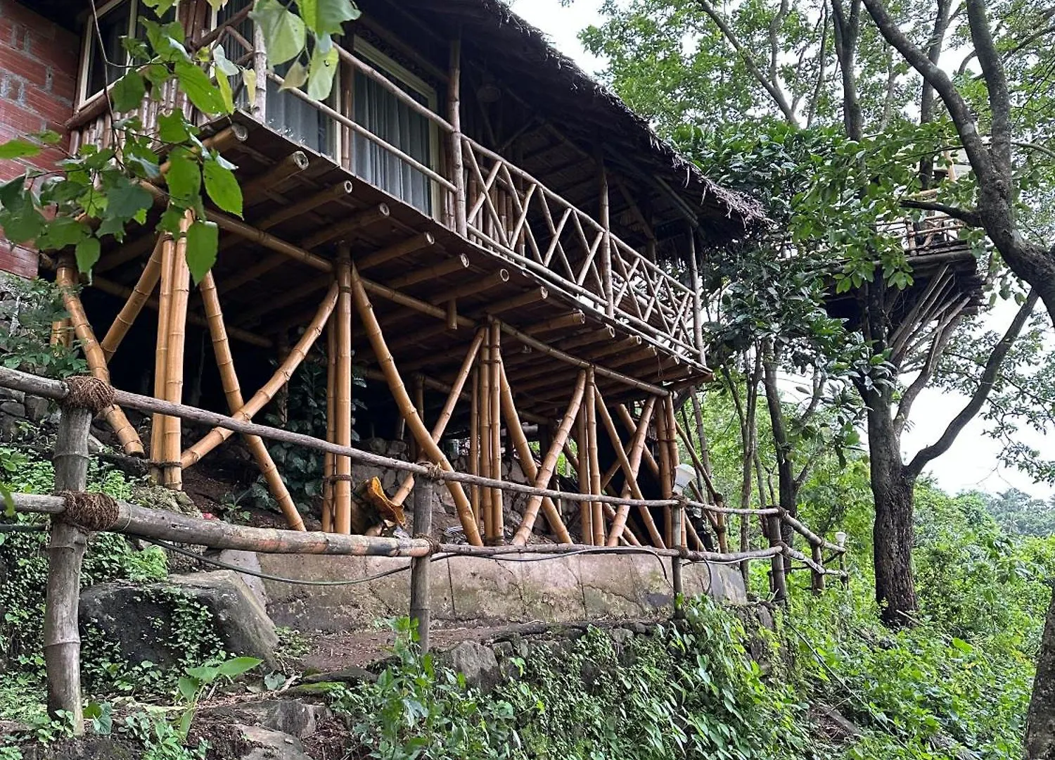 Lodge Sunset Valley Kerala Pool Resort - Monsoon Forest Cottage Stay In Idukki With Private Waterfalls, Natural Streams & Breathtaking Views Pirmed