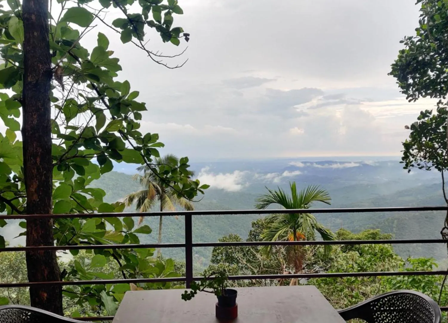 Lodge Sunset Valley Kerala Pool Resort - Monsoon Forest Cottage Stay In Idukki With Private Waterfalls, Natural Streams & Breathtaking Views Pirmed