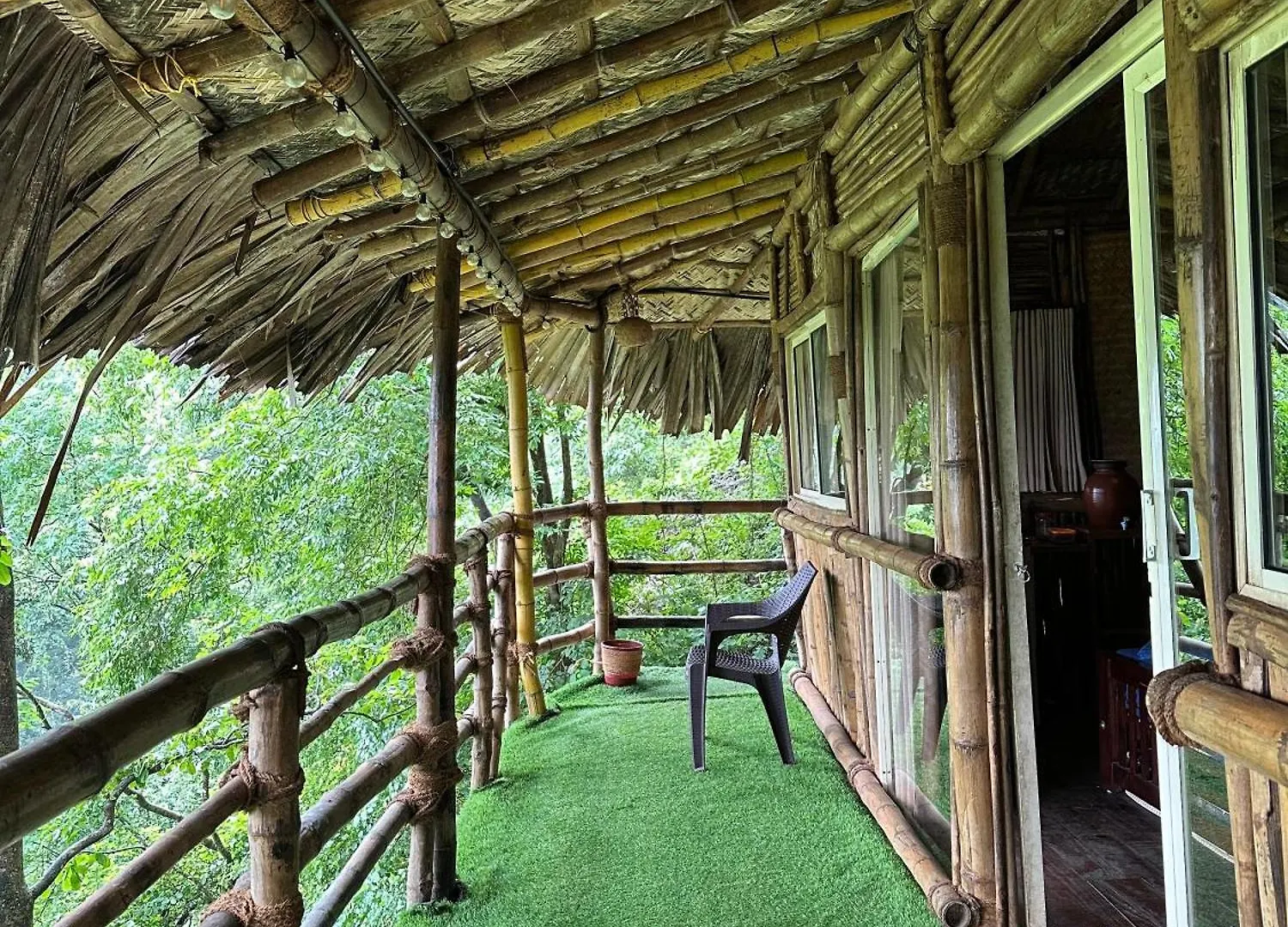 Sunset Valley Kerala Pool Resort - Monsoon Forest Cottage Stay In Idukki With Private Waterfalls, Natural Streams & Breathtaking Views Pirmed